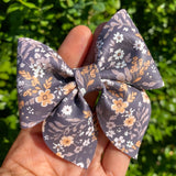 Gorgeous floral bows in perfect colours for fall