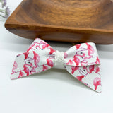 Gorgeous flamingo print bows, perfect for summer!