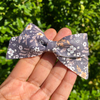 Gorgeous floral bows in perfect colours for fall