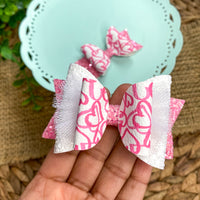 Pretty pink abstract heart print bows!