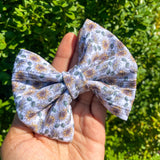 Gorgeous sunflower print fabric bow clips or headbands.