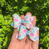 Beautiful colourful marbled mermaid scale bows!