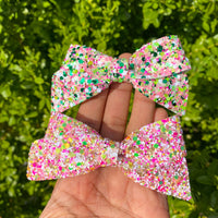 Super sparkly glitter bows