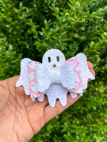 Boo-tiful pink and white ghosts bows!