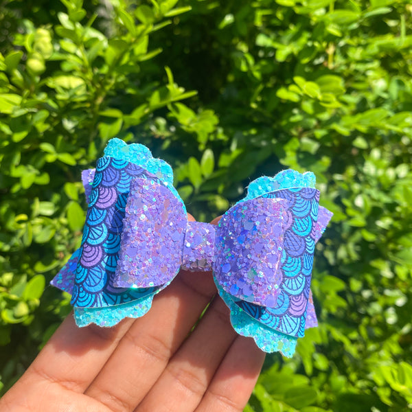 Teal and purple mermaid scale Everley bows!