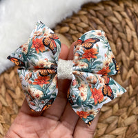 Gorgeous monarch butterfly bows!