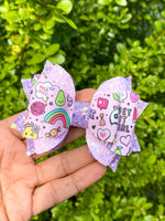 Fun girl vibes Everley bows!