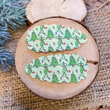 Fun and festive scalloped snap clips in perfect patterns for Christmas!