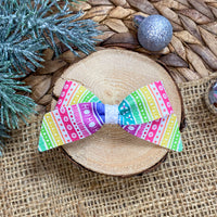 Bright and colourful rainbow Christmas print bows!