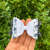 Sweet and spooky black cat bows!