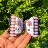 Adorable pumpkin and skull bows!