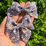 Gorgeous floral bows in perfect colours for fall