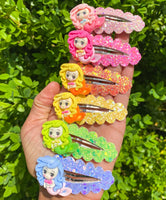 Super sparkly scalloped peek a boo snap clips with beautiful mermaid resins!