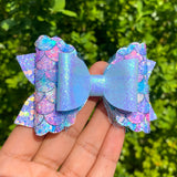 Gorgeous sparkly mermaid scale bows!