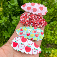 Adorable apple snap clips perfect for back to school!