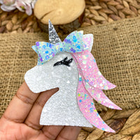 Super sparkly unicorn clip!