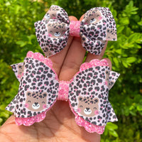 Adorable pink leopard bows!