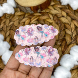 Adorable scalloped snap clips in cute pink prints!