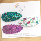 Super sparkly chunky glitter scalloped snap clips in rich jewel tones