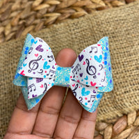 Beautiful music themed bows!