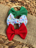 Adorable bullet fabric bows in perfect colours and patterns for the holidays!.