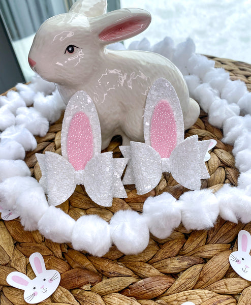 Adorable bunny ear pigtail bows!