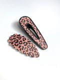 Gorgeous tawny or raisin coloured leopard print bows perfect for fall!