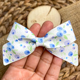 Beautiful watercolour blueberry print faux leather bows!