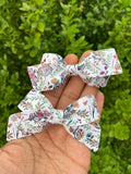 Beautiful wildflower bows!