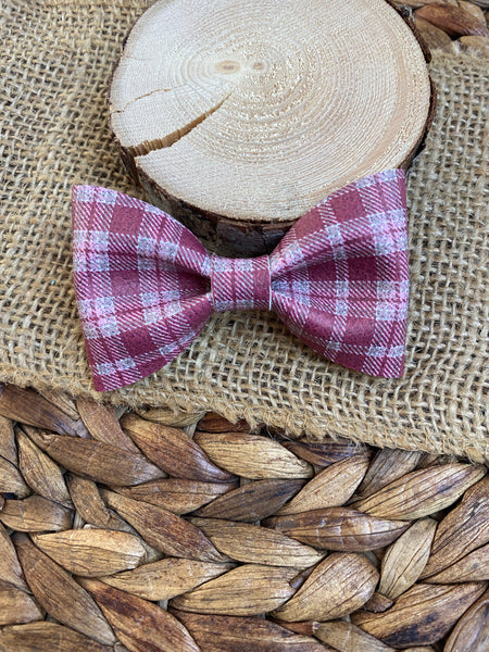 Cute patterned bow ties perfect for Fall or winter!