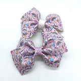 Adorable rainbow party bows!
