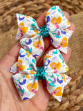 Cute and colourful mermaid bows!