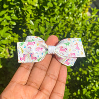 Adorable fairytale print bows!