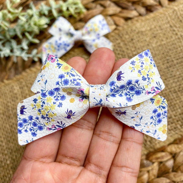 Beautiful blue and pink floral bee bows!