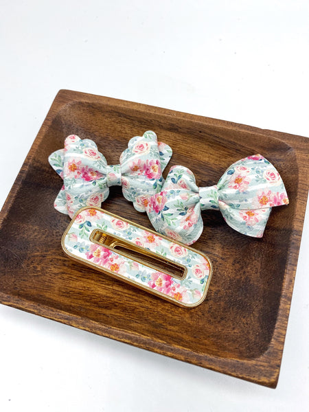 Gorgeous muted floral bows!