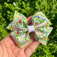Bright and beautiful bird print bows!
