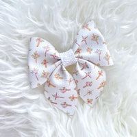 Gorgeous floral cross bows, perfect for Easter!