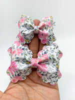 Gorgeous muted pink floral bows!