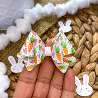 Adorable carrot and heart print bows, perfect for Easter!