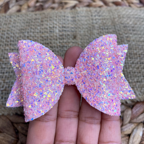 Pretty pink glitter dolly bow!