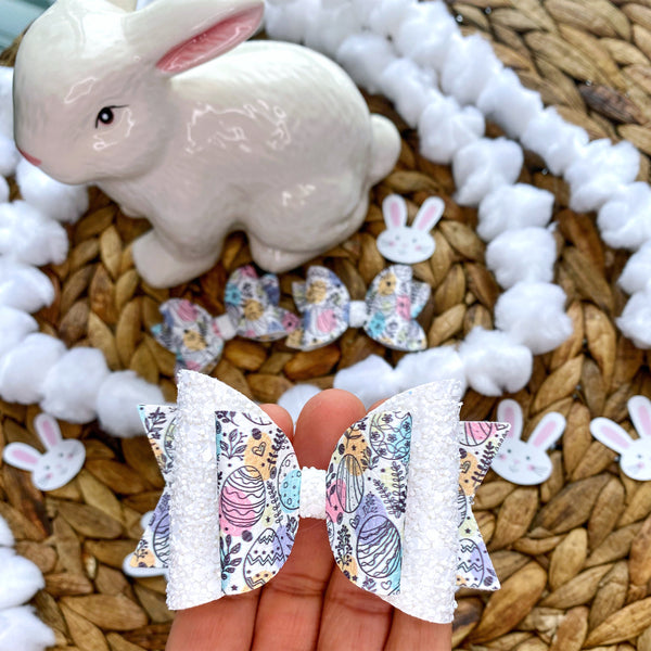 Adorable watercolour egg hunt bows, perfect for Easter!