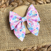 Gorgeous pastel floral bows, perfect for Easter and spring!