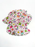 Beautiful bright and fun scalloped snap clips!