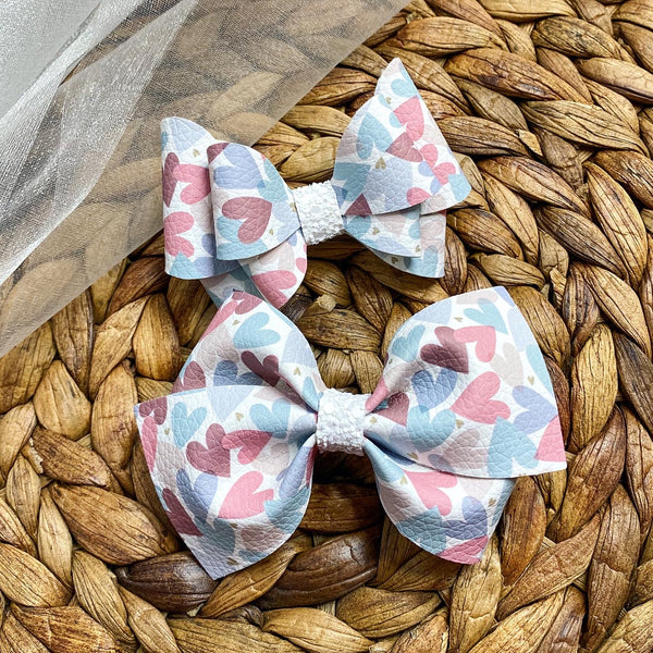 Muted heart bows, perfect for Valentine's Day!
