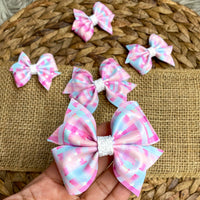 Beautiful multicoloured Larkin bows!