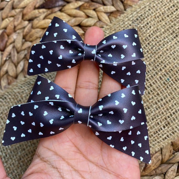 Gorgeous black and white heart Lucy bows!