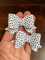 White and black chunky glitter, polka dot bows!