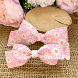 Sweet and simple pink daisy bows!